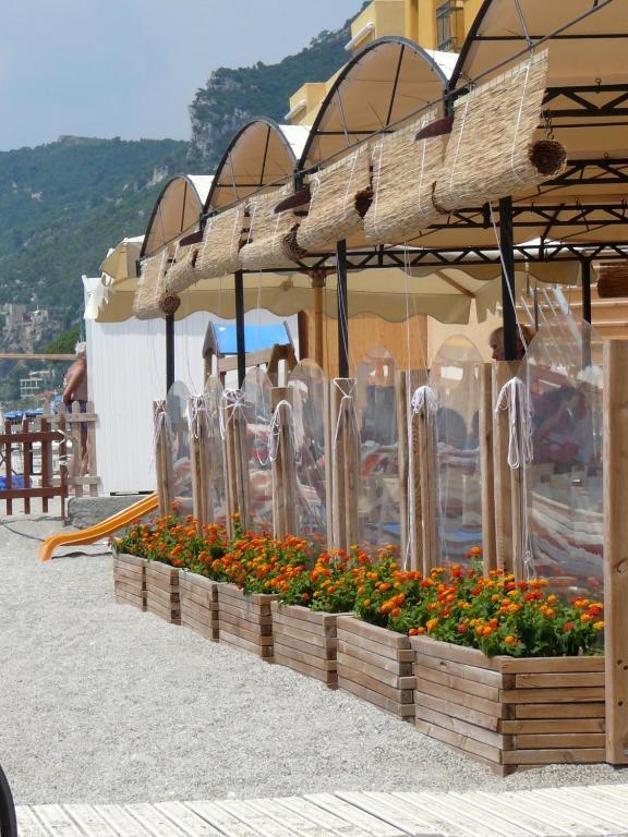 Residence Il Gabbiano Varigotti Bagian luar foto