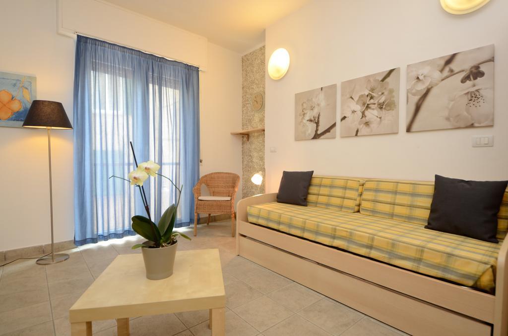 Residence Il Gabbiano Varigotti Ruang foto