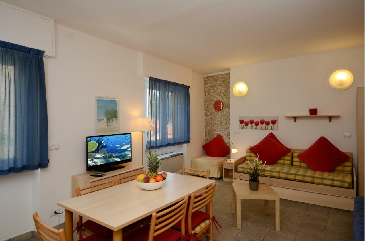 Residence Il Gabbiano Varigotti Bagian luar foto