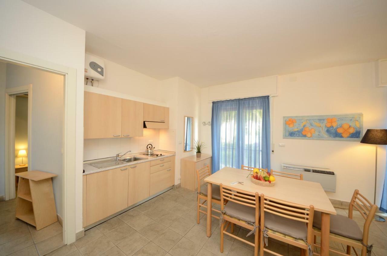 Residence Il Gabbiano Varigotti Bagian luar foto