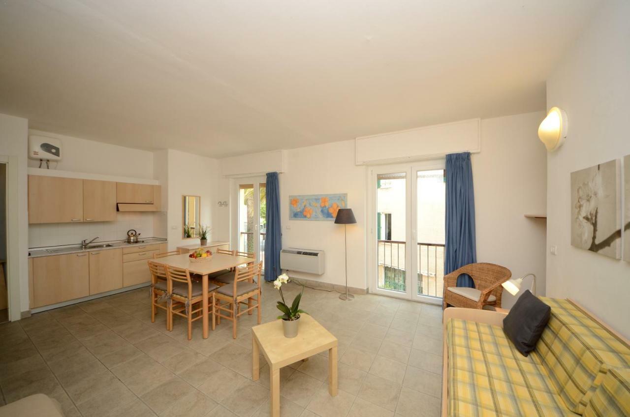 Residence Il Gabbiano Varigotti Bagian luar foto